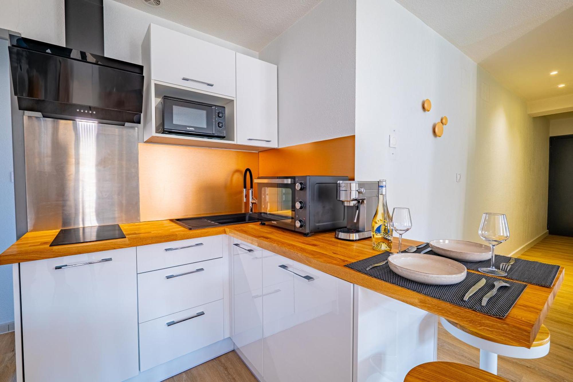 Les Suites Du Castillet แปร์ปินญอง ภายนอก รูปภาพ